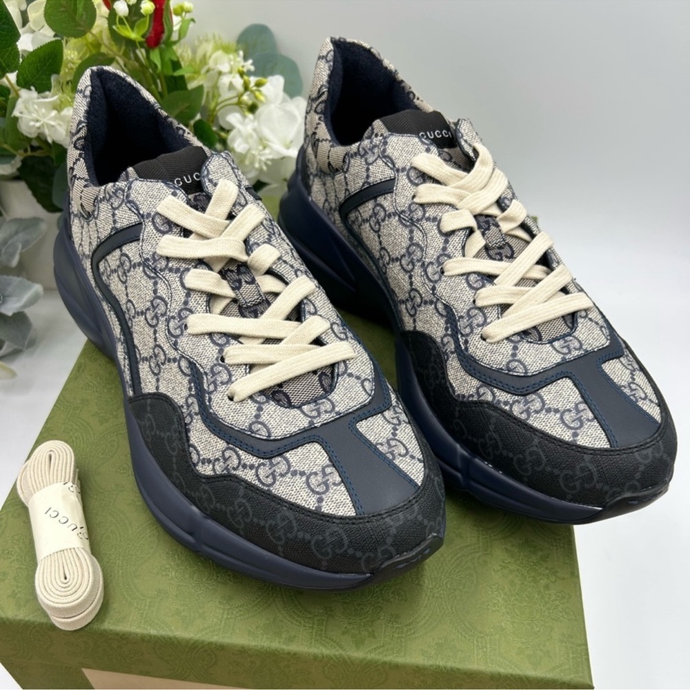SOLD !!!!! Men’s Gucci GG supreme Rython sneakers size 13.5